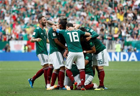 Oct 18, 2023 · México y Alemania se enfrentan este martes 17 de octubre en el Lincoln Financial Field de Filadelfia, en lo que será su último partido amistoso rumbo a la clasificatoria a la Copa América 2024. 